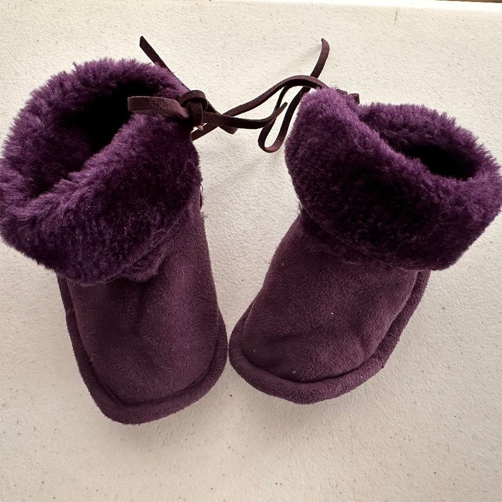 egg Baby Booties